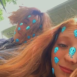 Meet your Posher, Hayley